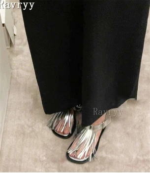 Модные серебряные сандалии с кисточками и зажимом для носка для женщин 2023 года Новый дизайн Ремешок Пряжка Плоская подошва Roman Muller Обувь - Изображение 2  